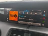 Porsche Taycan 4 CROSS TURISMO 36