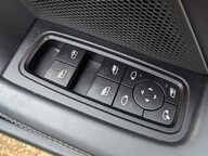 Porsche Taycan 4 CROSS TURISMO 29