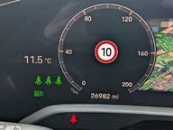 Porsche Taycan 4 CROSS TURISMO 44