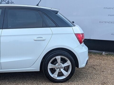 Audi A1 SPORTBACK TFSI SPORT 6