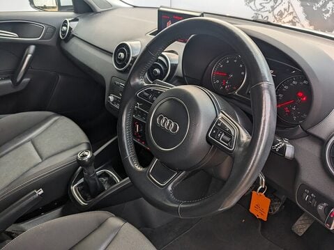 Audi A1 SPORTBACK TFSI SPORT 21