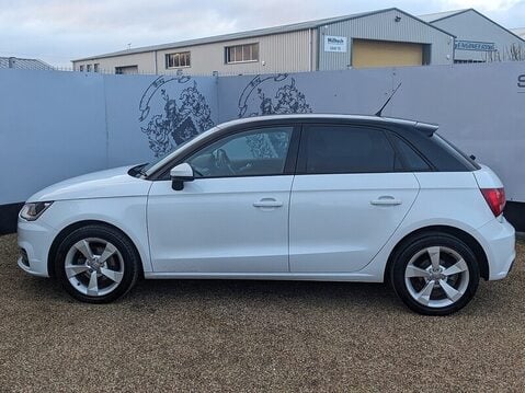 Audi A1 SPORTBACK TFSI SPORT 4