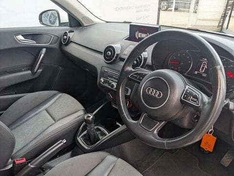 Audi A1 SPORTBACK TFSI SPORT 12