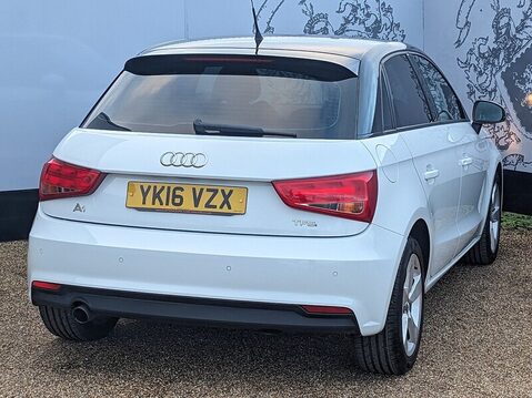 Audi A1 SPORTBACK TFSI SPORT 9