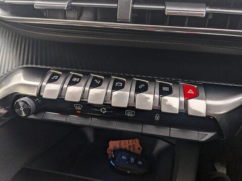 Peugeot 3008 BLUEHDI S/S ACTIVE PREMIUM 27