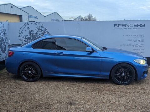 BMW 2 Series 225D M SPORT 10