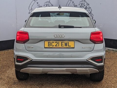 Audi Q2 TFSI SPORT 8