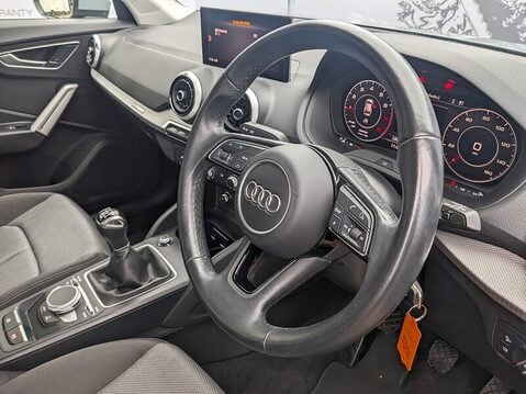 Audi Q2 TFSI SPORT 20