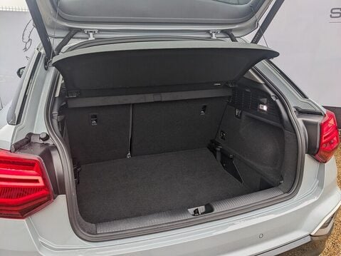 Audi Q2 TFSI SPORT 19