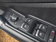 Audi Q2 TFSI SPORT 23