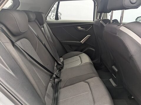 Audi Q2 TFSI SPORT 16