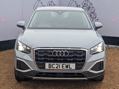 Audi Q2 TFSI SPORT 2