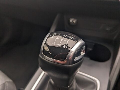 Audi Q2 TFSI SPORT 29