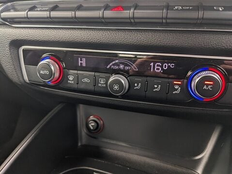 Audi A3 TDI S LINE NAV 26