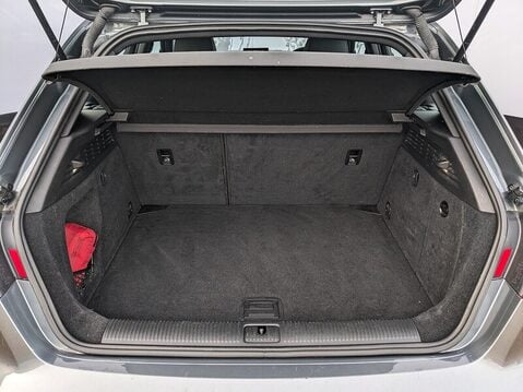 Audi A3 TDI S LINE NAV 33