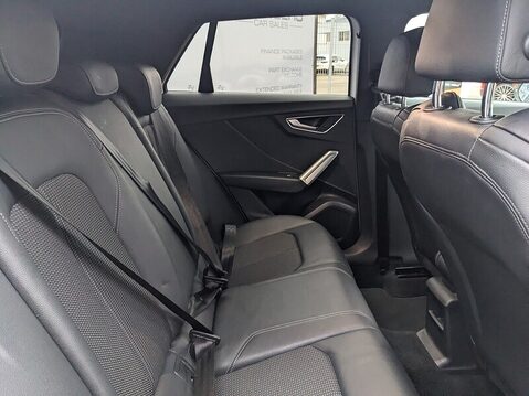 Audi Q2 TDI S LINE 6