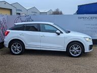 Audi Q2 TDI S LINE 8