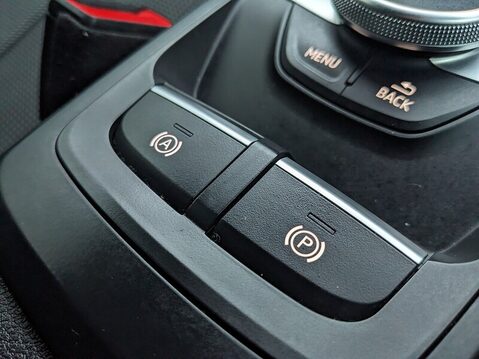 Audi Q2 TDI S LINE 25