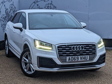 Audi Q2 TDI S LINE