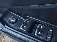 Audi Q2 TDI S LINE 17