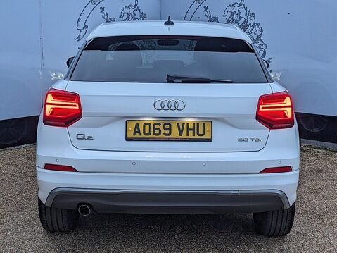 Audi Q2 TDI S LINE 12