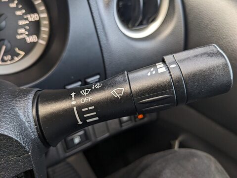 Nissan Navara DCI N-GUARD SHR DCB 25