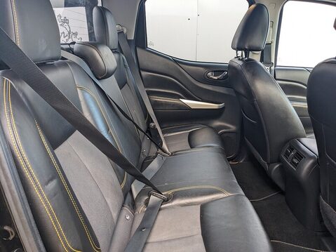 Nissan Navara DCI N-GUARD SHR DCB 16