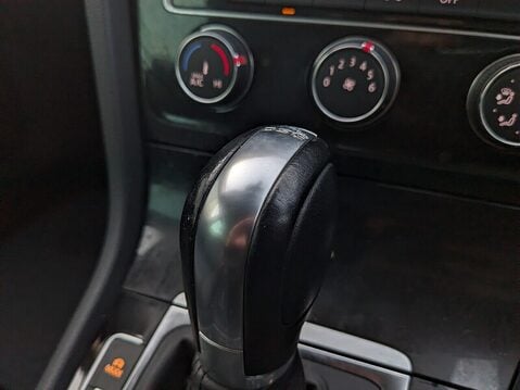 Volkswagen Golf GT TSI ACT BLUEMOTION TECHNOLOGY DSG 27