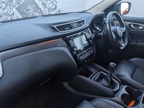 Nissan Qashqai DIG-T TEKNA 15