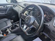 Nissan Qashqai DIG-T TEKNA 18