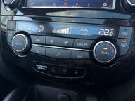 Nissan Qashqai DIG-T TEKNA 26