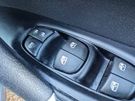 Nissan Qashqai DIG-T TEKNA 17