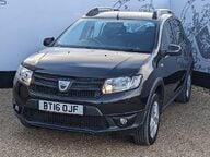 Dacia Sandero Stepway AMBIANCE TCE 3