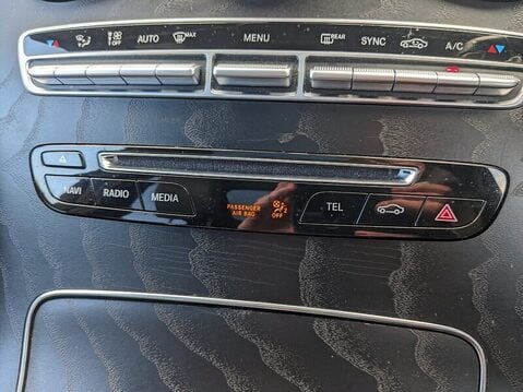 Mercedes-Benz GLC GLC 250 D 4MATIC AMG LINE PREMIUM PLUS 32