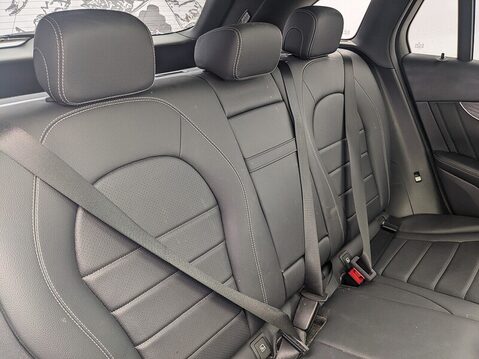 Mercedes-Benz GLC GLC 250 D 4MATIC AMG LINE PREMIUM PLUS 18