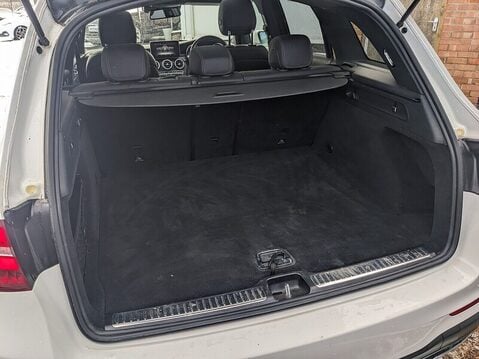 Mercedes-Benz GLC GLC 250 D 4MATIC AMG LINE PREMIUM PLUS 20