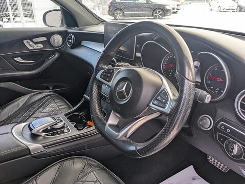 Mercedes-Benz GLC GLC 250 D 4MATIC AMG LINE PREMIUM PLUS 21