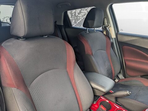 Nissan Juke ACENTA PREMIUM 5