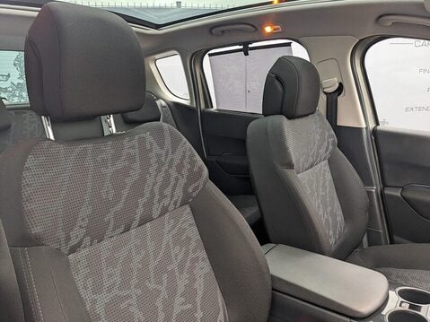 Peugeot 3008 EXCLUSIVE HDI 7