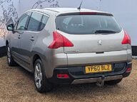 Peugeot 3008 EXCLUSIVE HDI 11
