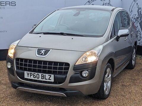 Peugeot 3008 EXCLUSIVE HDI 2