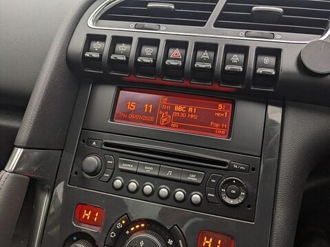 Peugeot 3008 EXCLUSIVE HDI 28