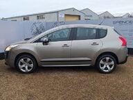 Peugeot 3008 EXCLUSIVE HDI 32