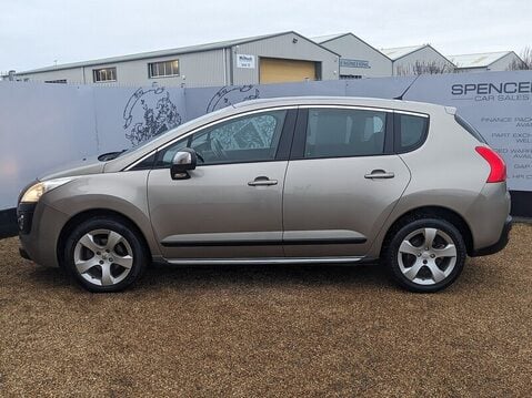 Peugeot 3008 EXCLUSIVE HDI 32