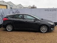 Ford Focus TITANIUM TDCI 6