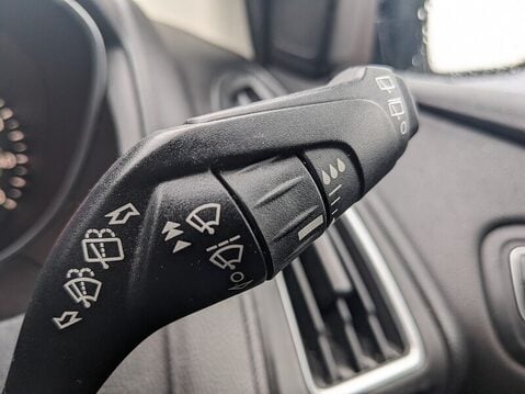 Ford Focus TITANIUM TDCI 20