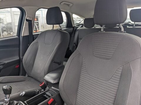 Ford Focus TITANIUM TDCI 14