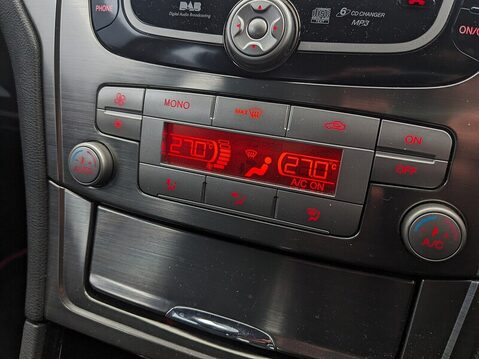 Ford Mondeo TITANIUM X TDCI 25