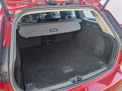 Volvo V60 D3 MOMENTUM 14