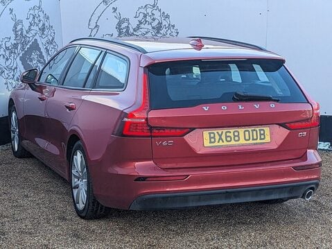 Volvo V60 D3 MOMENTUM 10